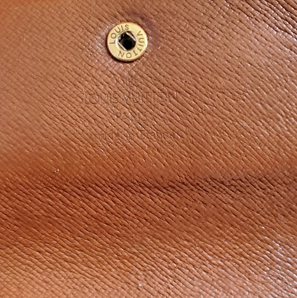 SOLD! BUNDLE Speedy 35 & Trifold Wallet - Picture 13 of 16